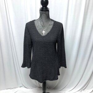 Cubism Top Womens Size Large Black White Bell Sleeve V-Neck Comfy Blouse Tunic